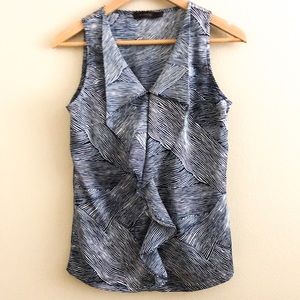 🔥 EUC The Limited Sleeveless Blouse